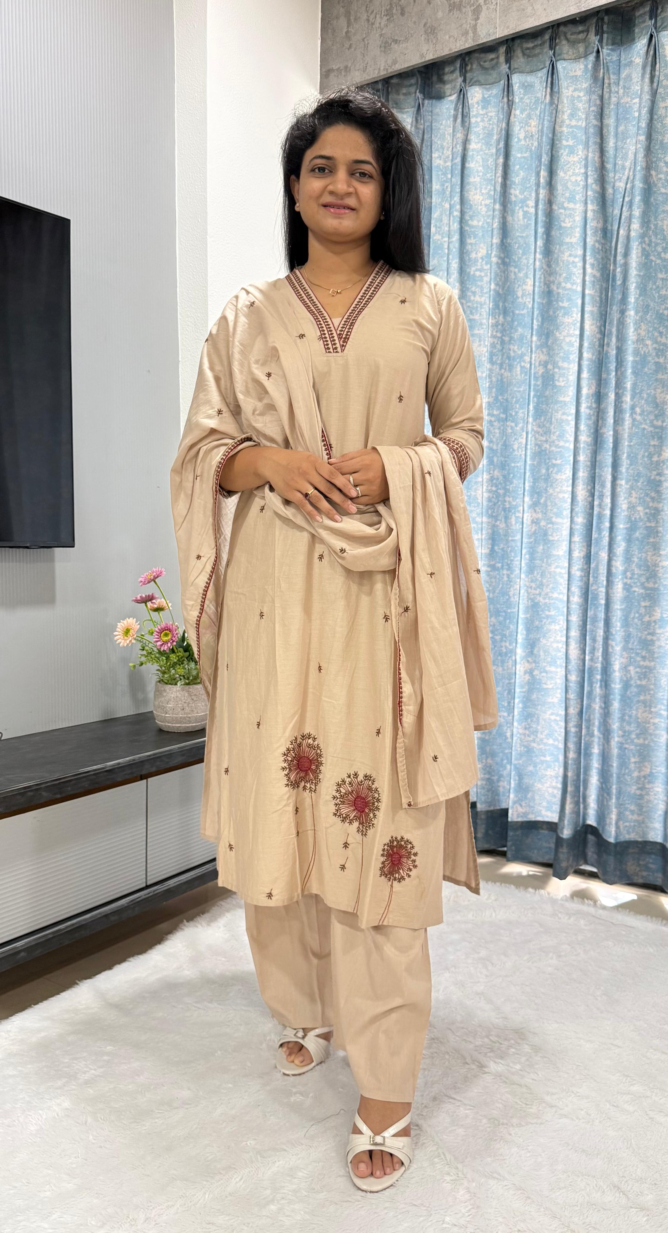 MIDNIGHT BLOOM EMBROIDERY KURTA SET