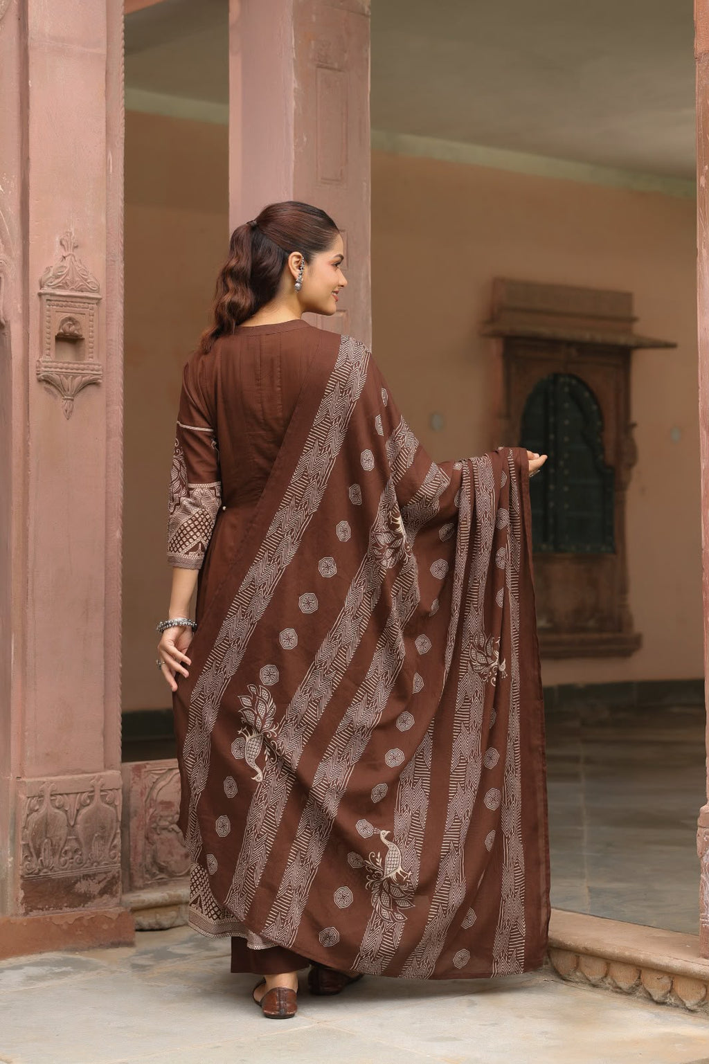 FLORAL PRINTED ANARKALI KURTA SET