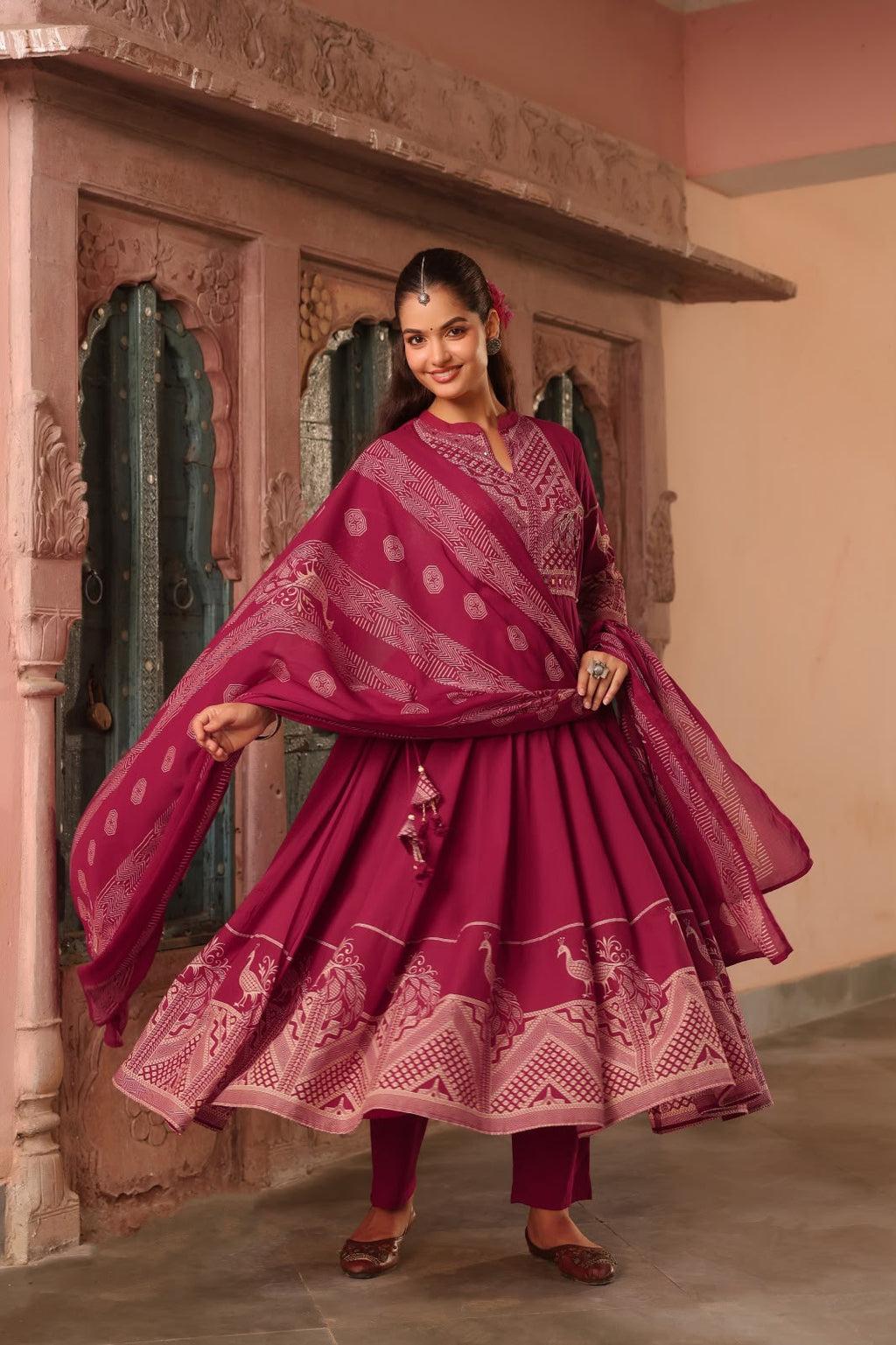 FLORAL PRINTED ANARKALI KURTA SET