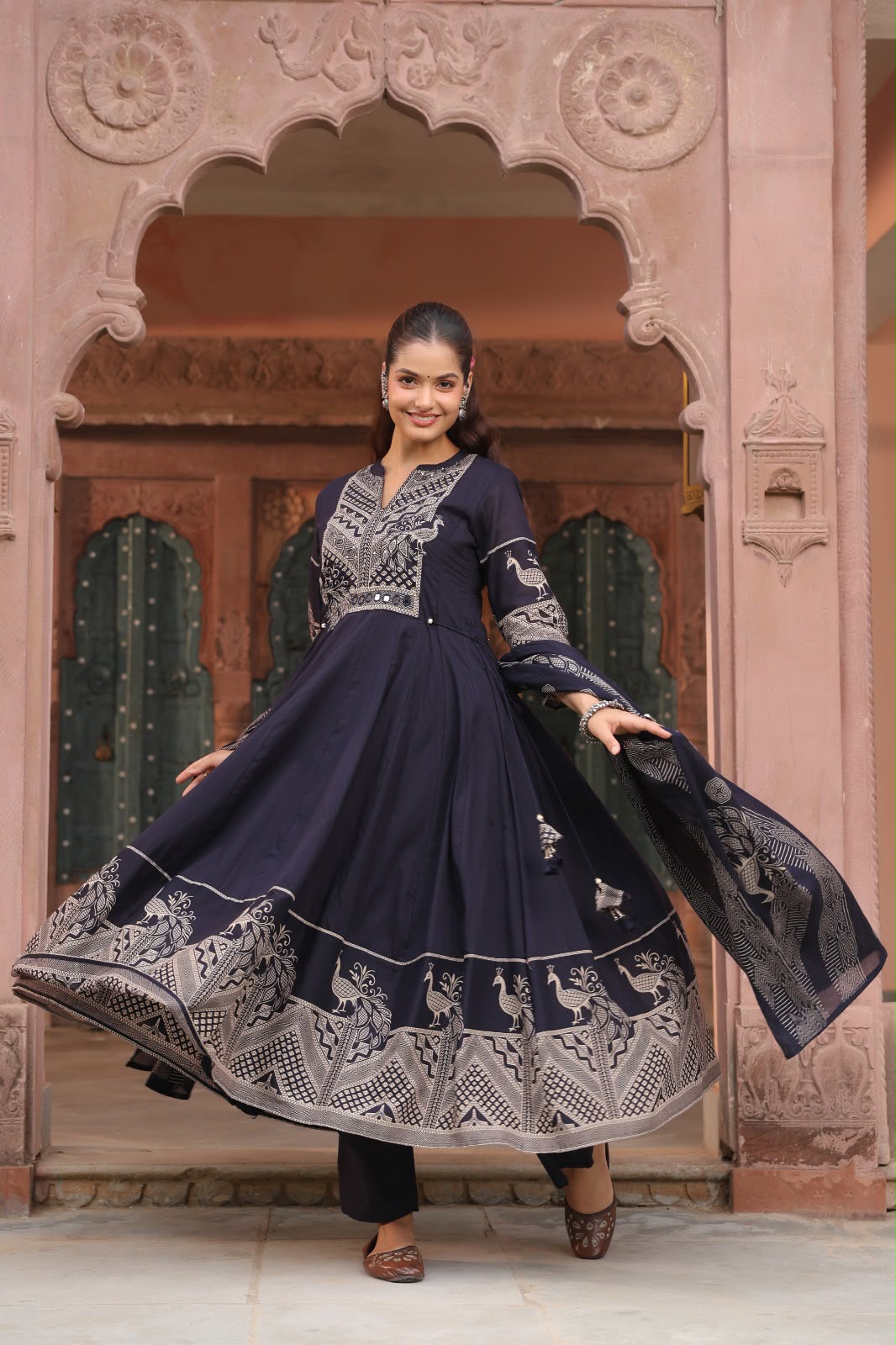 FLORAL PRINTED ANARKALI KURTA SET