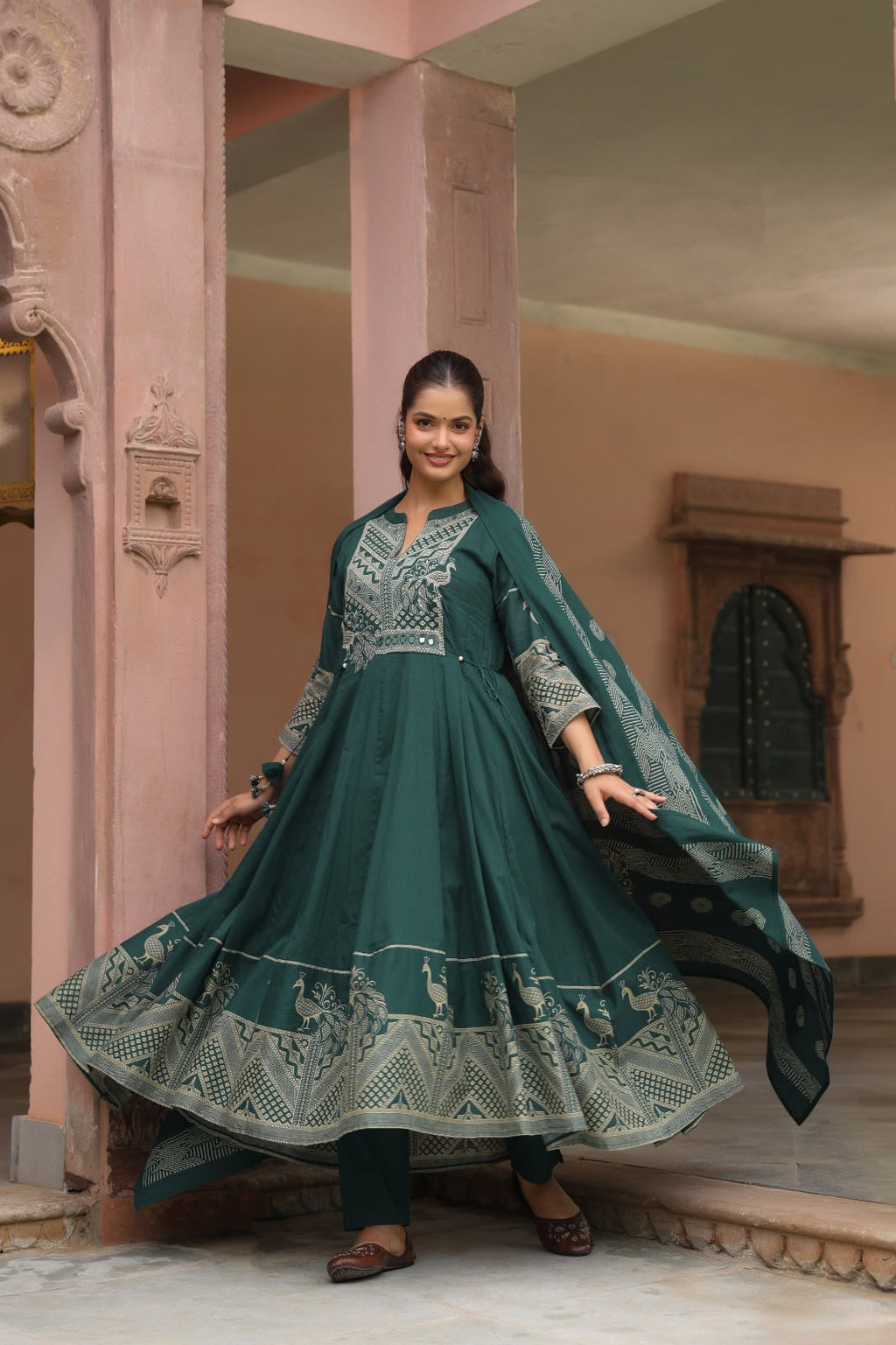 FLORAL PRINTED ANARKALI KURTA SET